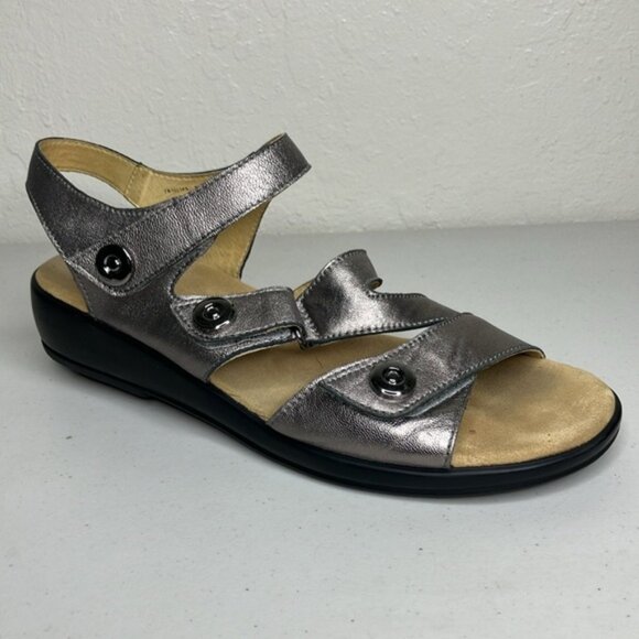 Gravity Defyer Leather Wedge Slingback Comfort Sandals - Picture 1 of 10